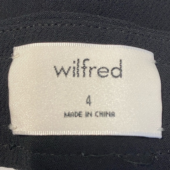 Aritzia Wilfred Black Exergue Shorts Size 4 Missing Bow String Mini Shorts - Picture 6 of 9